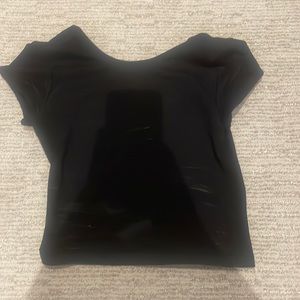 edkited backless top